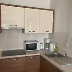 Elena * Privlaka (Zadar)