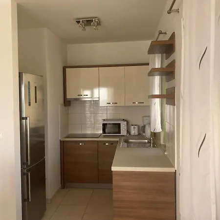 Elena Apartment *