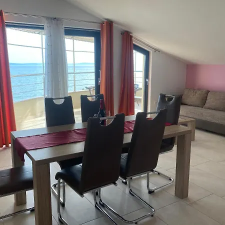 Apartment Elena