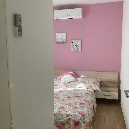Elena Apartment