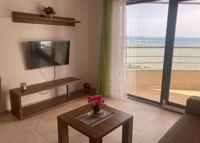 Elena * Privlaka (Zadar)