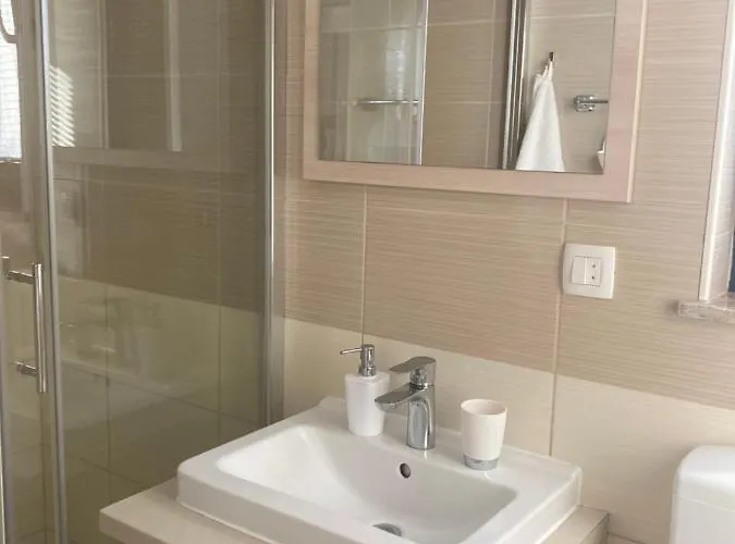 Elena * Privlaka (Zadar)