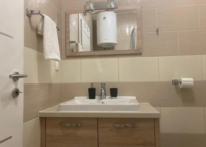 Апартаменты Elena Привлака