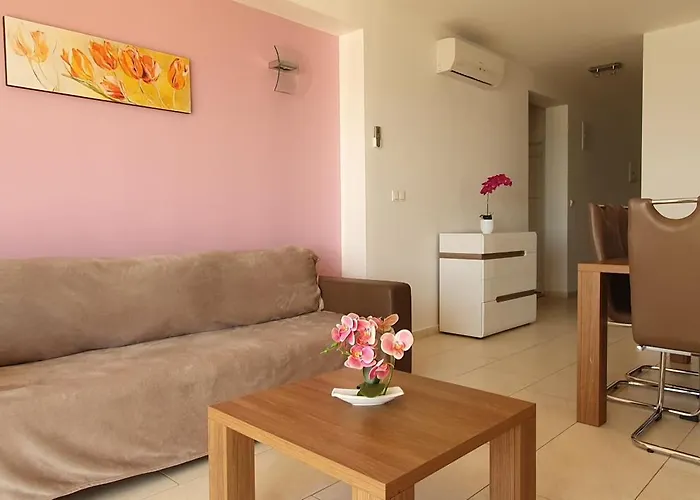 Апартаменты Elena Привлака